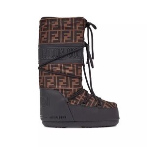 ISO Fendi Women's Black and Brown Moon Boots